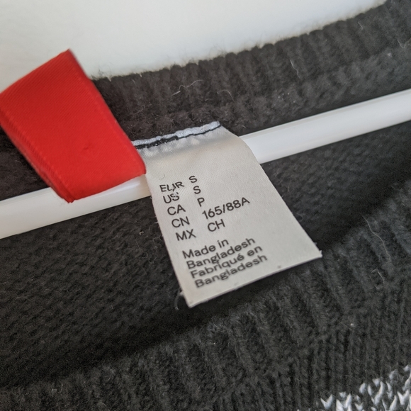 H&M stripped oversized sweater - Picture 4 of 4